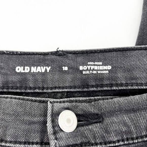 Old Navy Mid Rise Boyfriend Jeans Built in Warm 18 - Picture 4 of 4